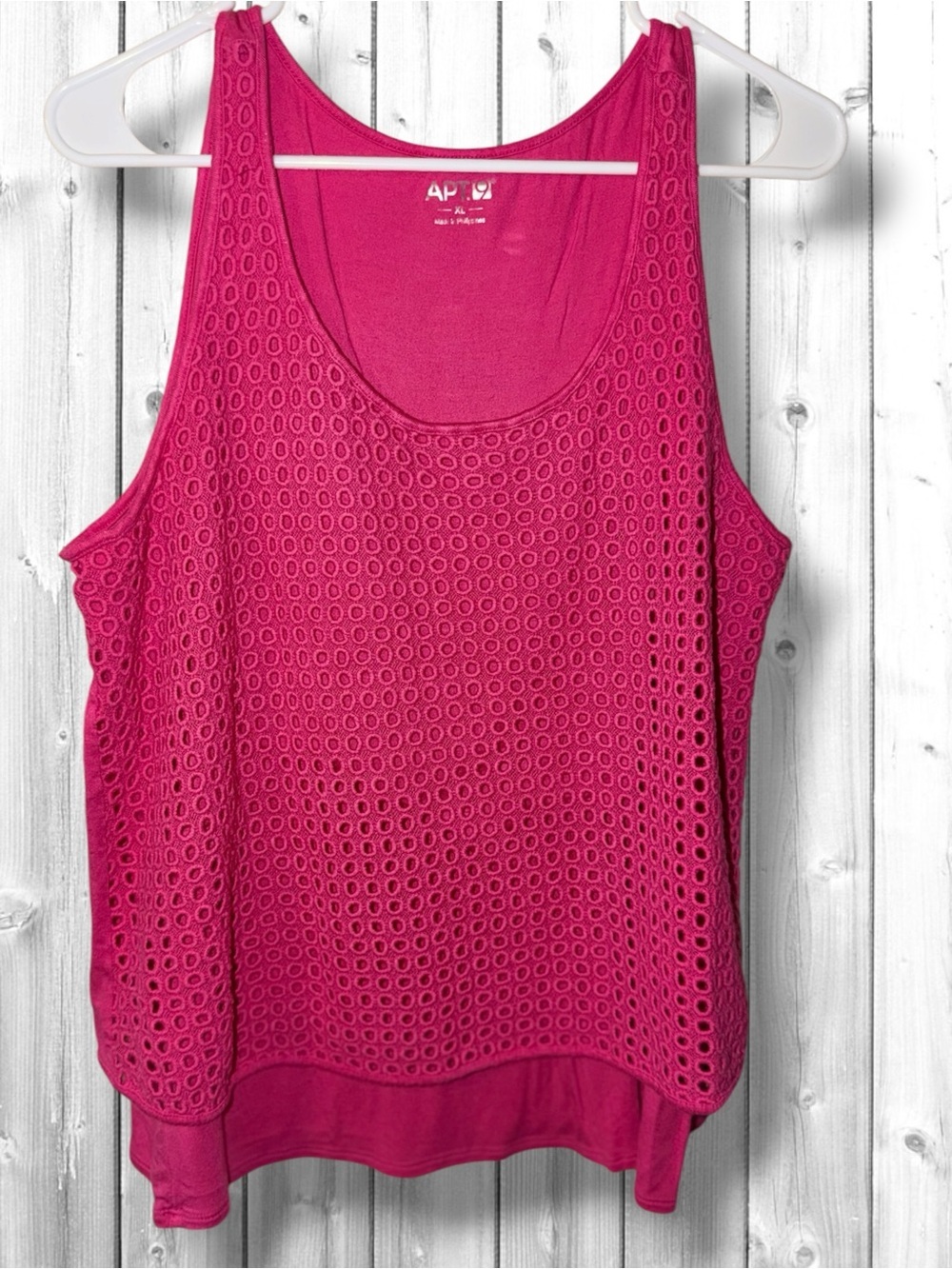 🌼Apt. 9 Magenta Eyelet Layered Tank Top
